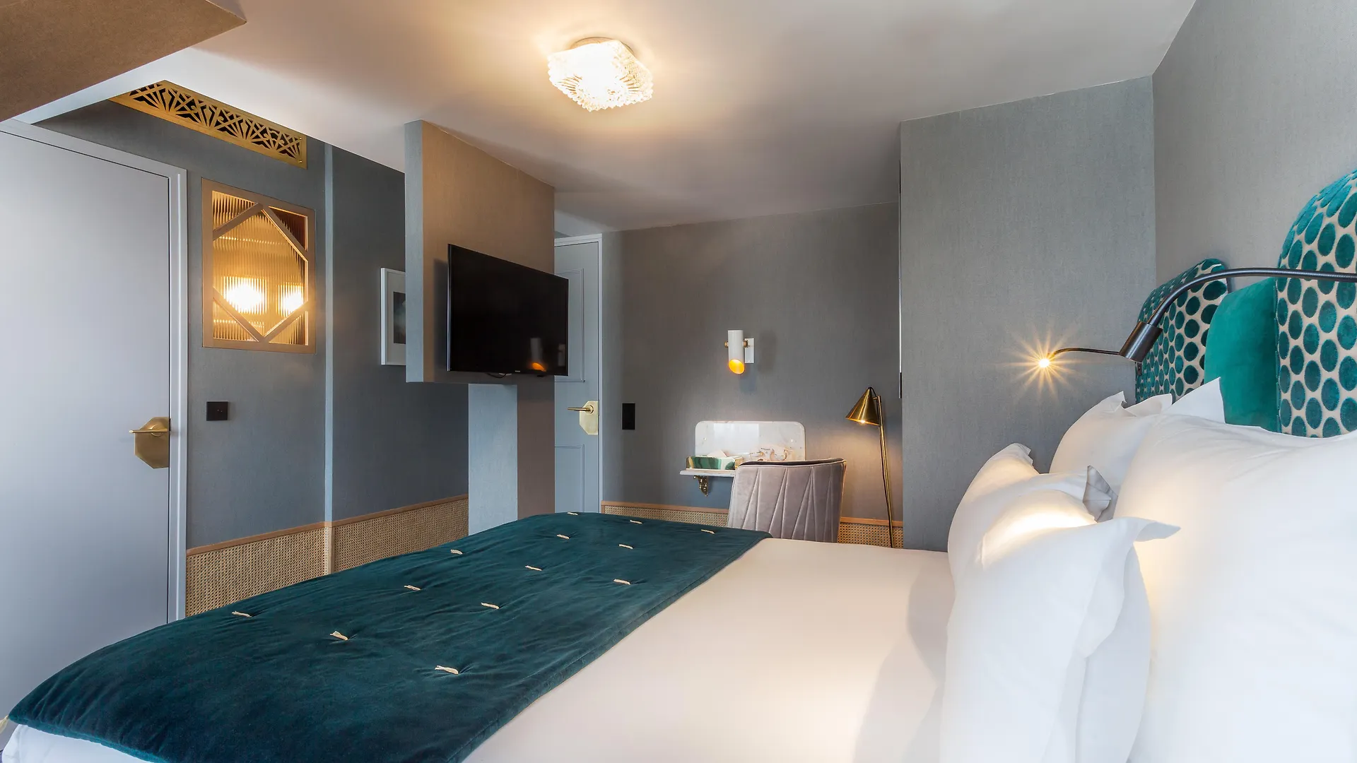 Hotel Handsome Paris