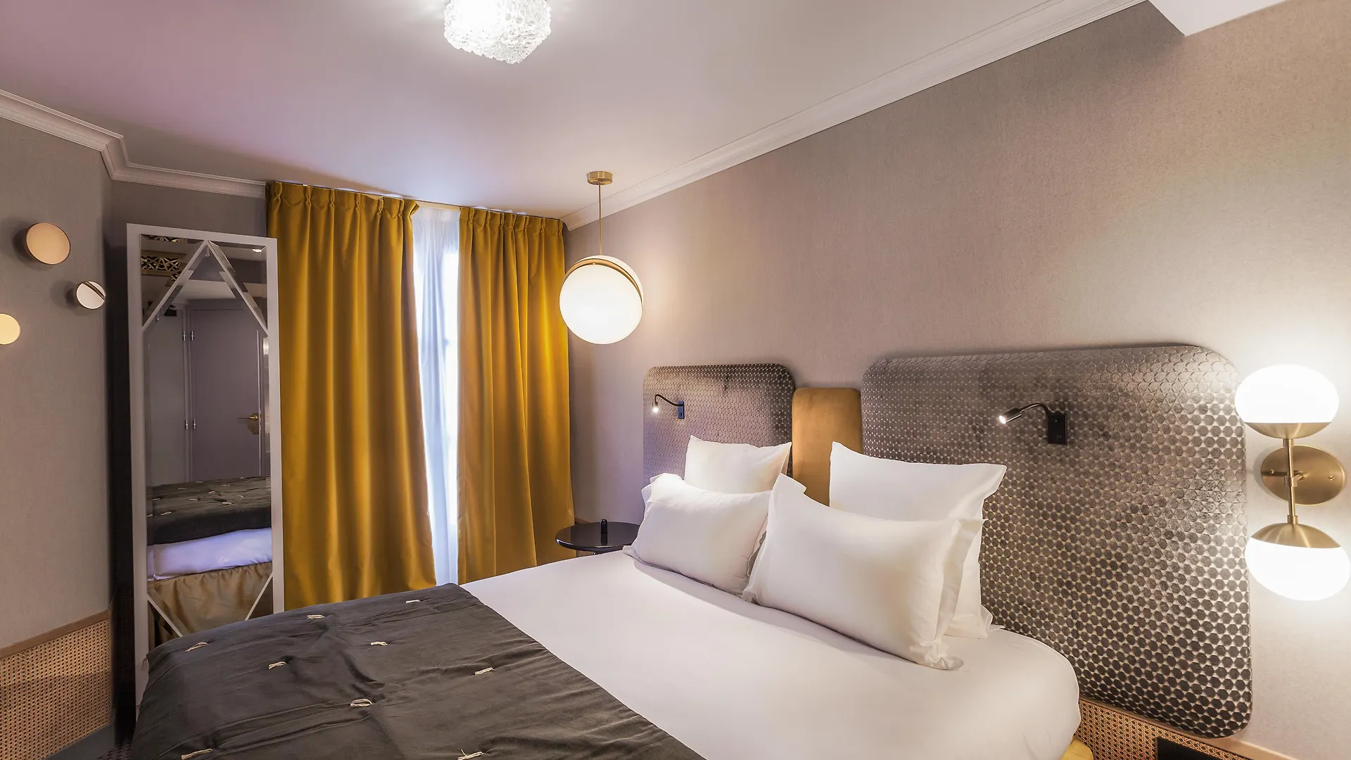 Handsome Hotel 3*